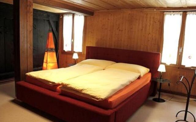 Hadassa Apartments Saba / Jona