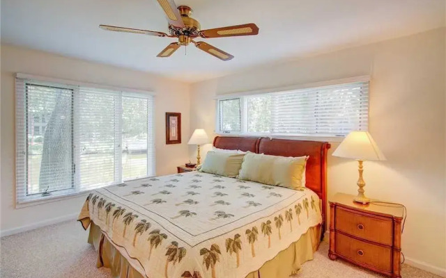 Turtle Cove 4809 by RedAwning