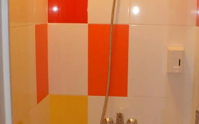ZZZ Express Backpackers Hostel