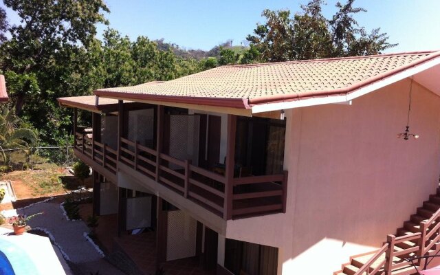 Puerto Carrillo Hotel