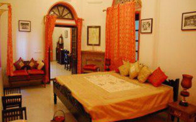 Hotel Chanoud Garh