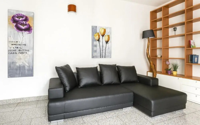 GuestFriendly 301 - Del Piero 10 Studio's