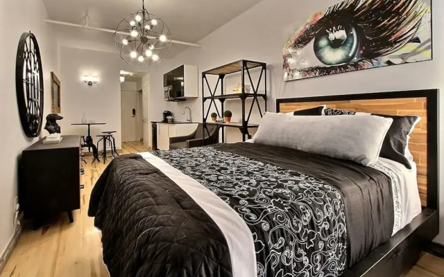 Destination Stays Downtown Quebec City