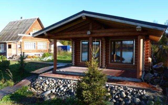 Country House By Pertozero