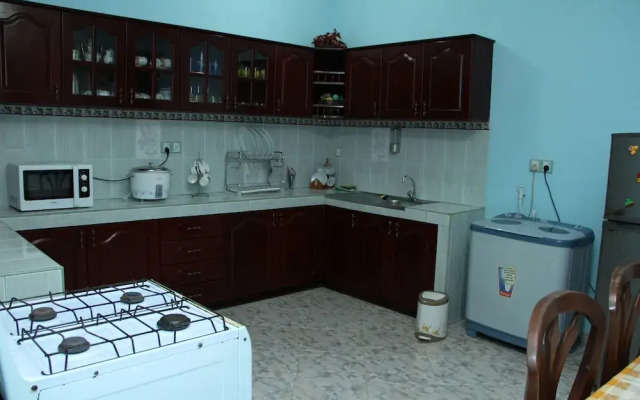 Girilena Guest House