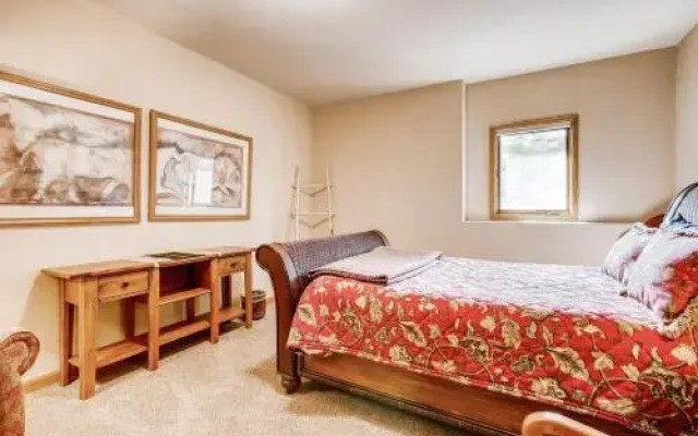 465 Breckenridge Condo #126 by RedAwning