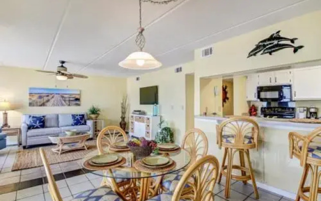 Tropical Condo with Spectacular Ocean Sunrises Views by RedAwning