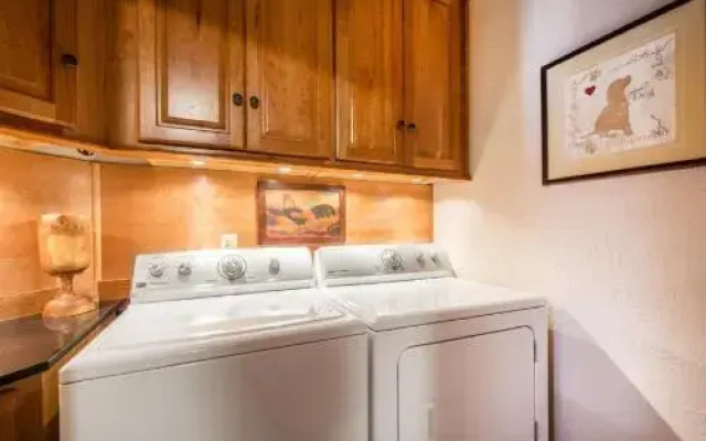 Powder Run 2 Bedroom Condo by All Seasons Resort Lodging