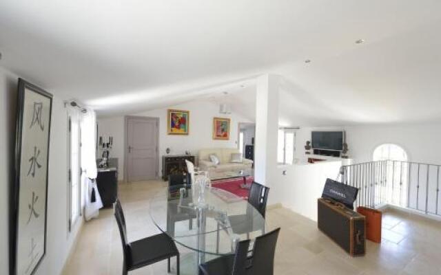 Chateau de la Clapiere