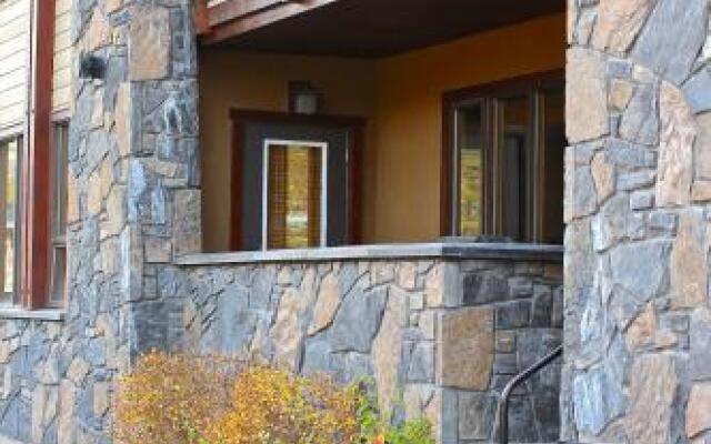 Luxury Canmore Vacations