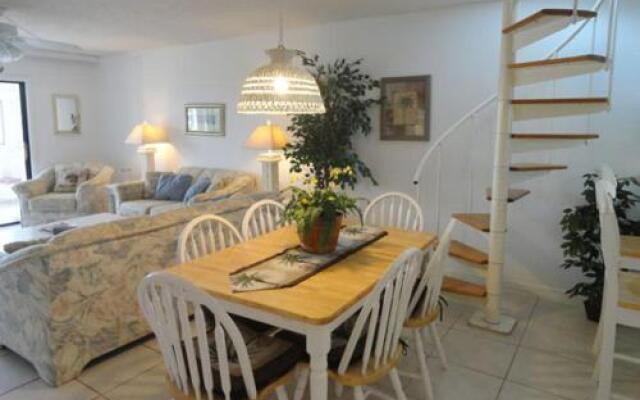 Ocean Park Terrace 203 by RedAwning