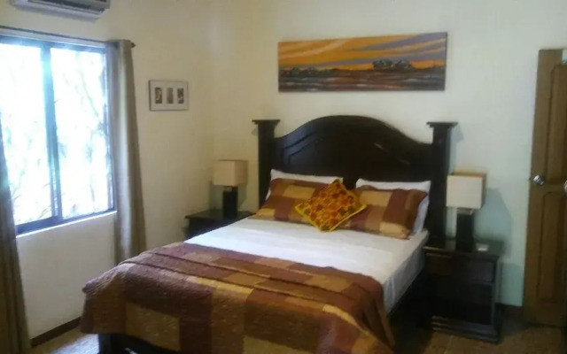 Coyaba Tropical Elegant Adult Guesthouse