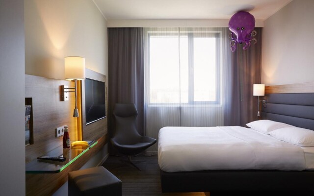 Moxy Frankfurt Airport