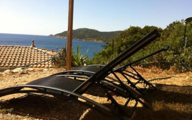 cabanon écologique ile du levant