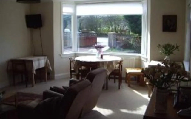 Bronton Cottage