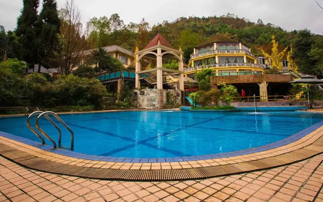Diyicun Hot Spring Hotel