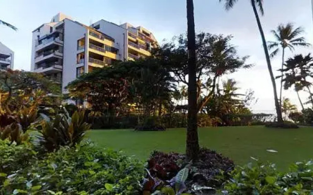 Valley Isle Resort #901 (MAUI) by RedAwning