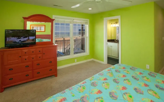Dmanfish - 9 Br Home