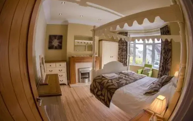 Fairmount Coast Lodge