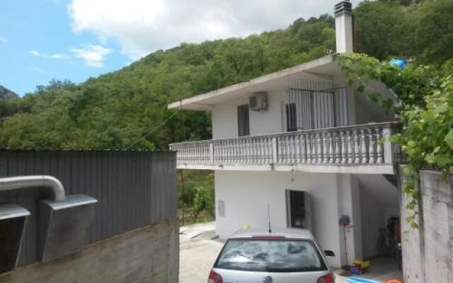 Guest House Pod Lozom