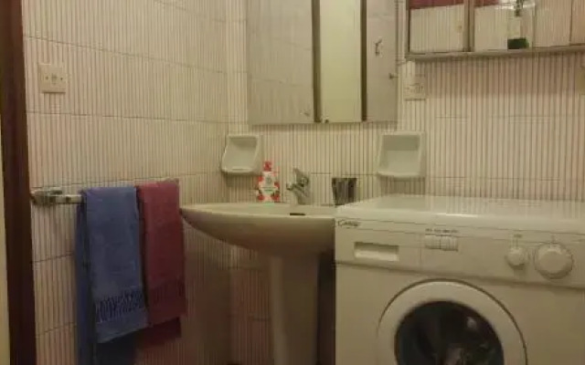 Centre Home