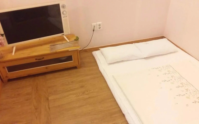 Jeonju Hanok Village San Arae Pension