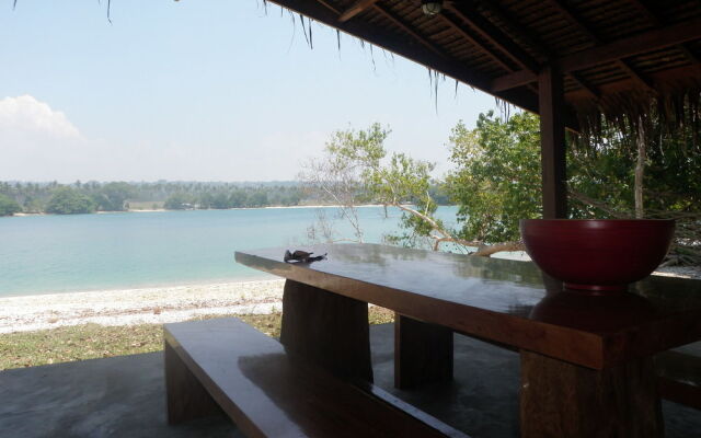 Malvanua Island Beach House