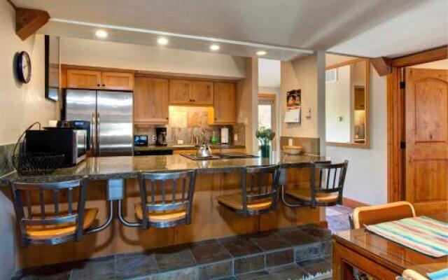 Steps to the Slopes, Park City Condo by RedAwning