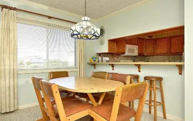 Duck Blind Villas 2E -- 2nd Floor