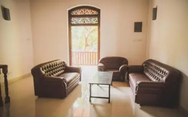 Villa Frangipani
