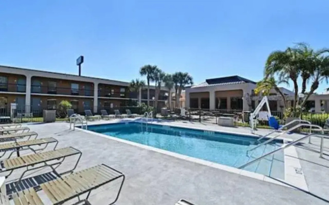 Emerald Island Resort Homes and Townhomes - Orlando Select Vacation Rentals