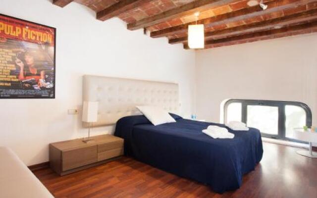 Click&Flat Sagrada Familia Apartments