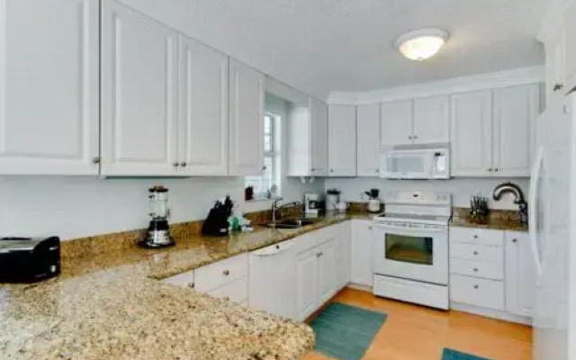 North Beach Village Unit 40