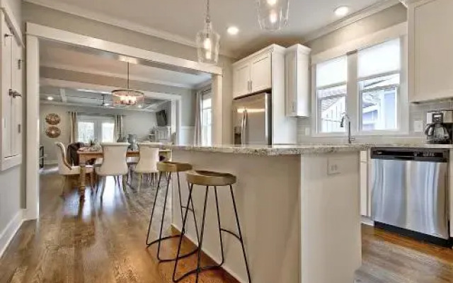 C Douglas Apartment by RedAwning