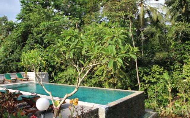 Uma Capung Mas Cottage