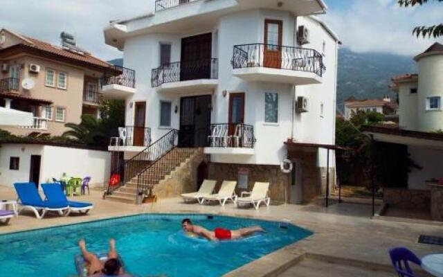 Paddys Apartments Ovacık