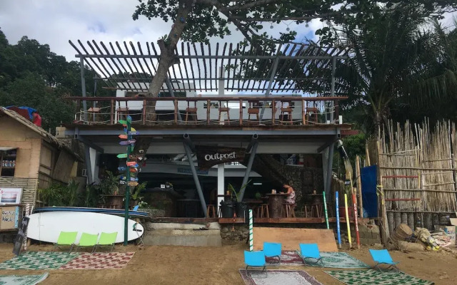 Outpost Beach Hostel