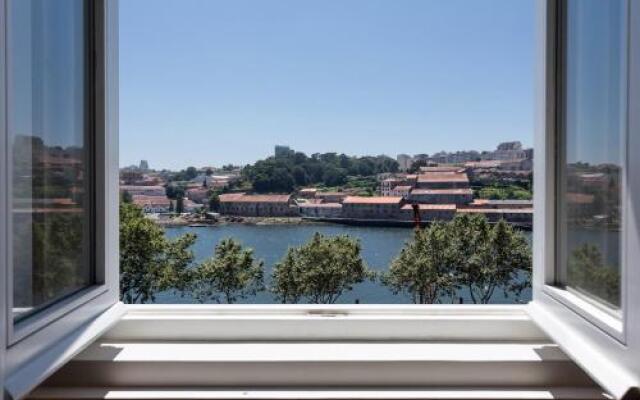 Seventyset Flats - Porto Historical Center