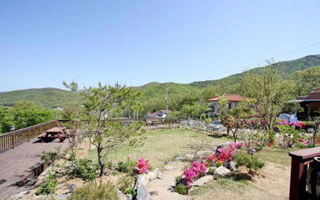 Ganghwa Chaewon Eadeu Pension