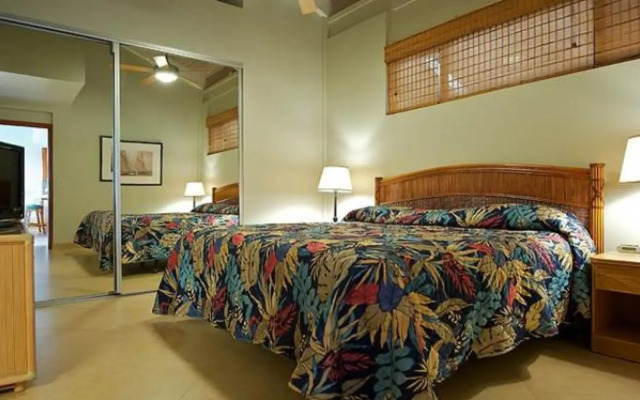 Papakea C403 by RedAwning