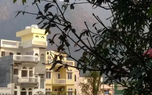 Seventh Heaven inn Rishikesh