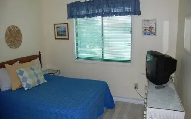 Pelican's Landing 326 - 3 Br Condo