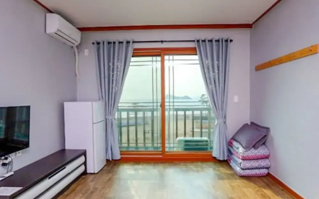 Anmyeondo Lavender Pension
