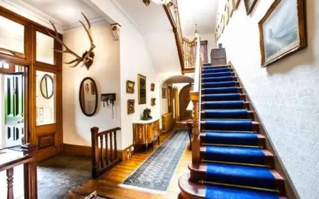 Moffat Mansion