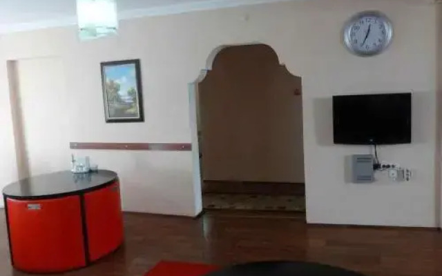 Grand Paris Hotel