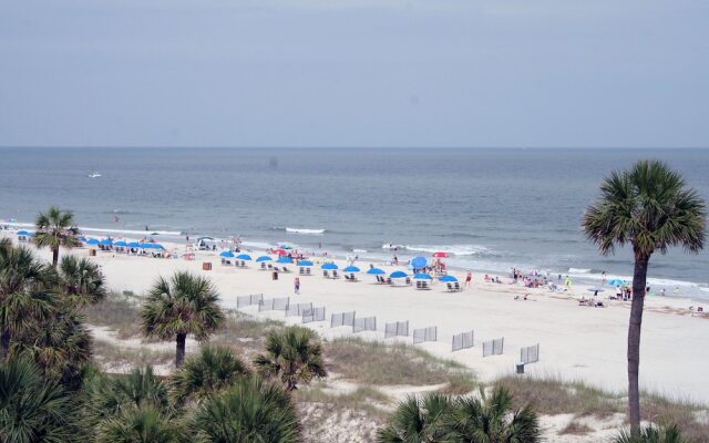 Shipmaster 604 by RedAwning