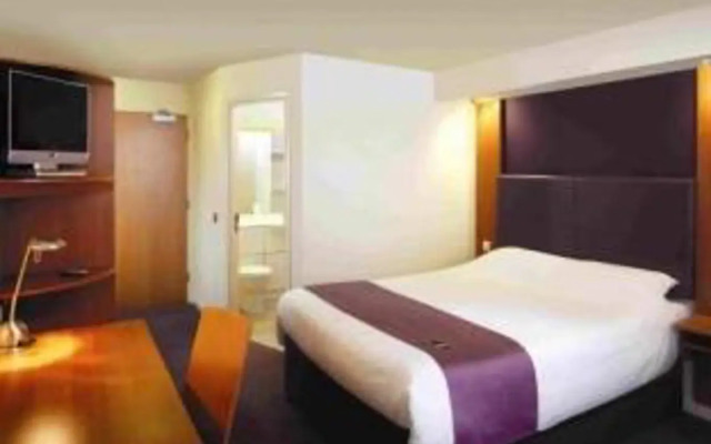 Premier Inn Liverpool North