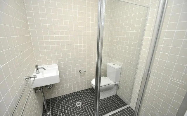 Glebe 8 Cow Furnished Apartment