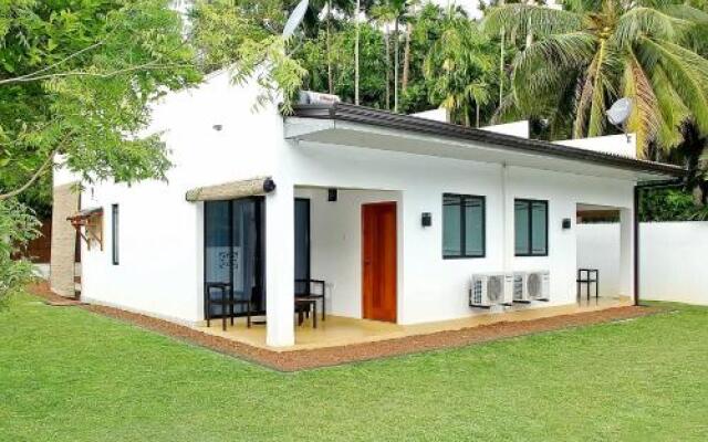 Avita Holiday Home