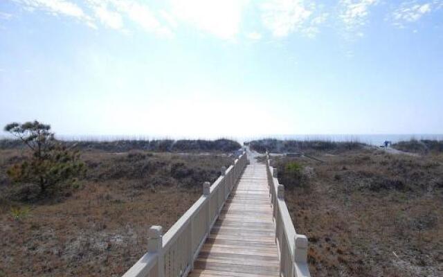 Barrington Court 311